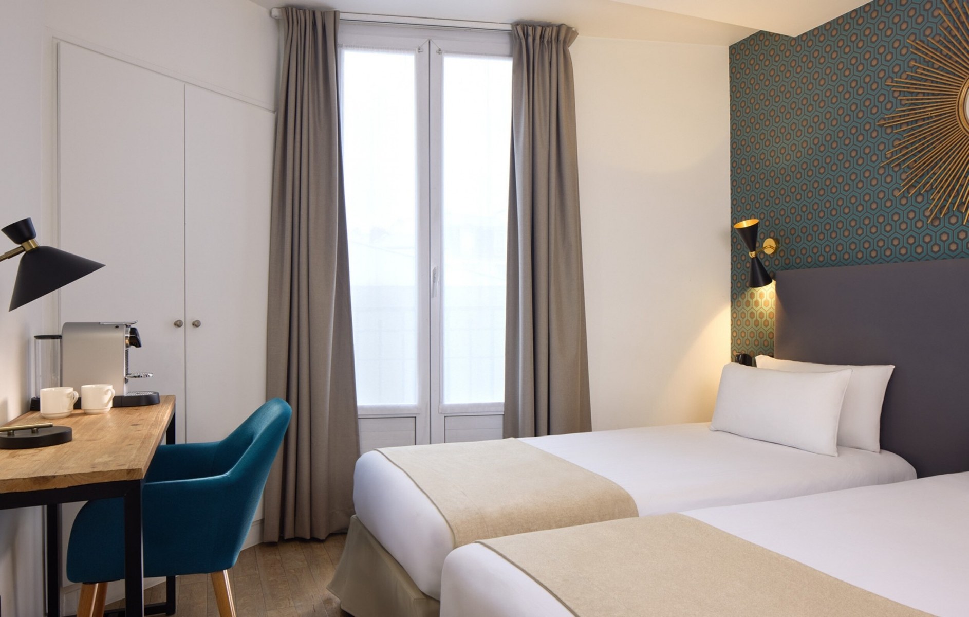 Dane osobowe na meldunku hotelowym